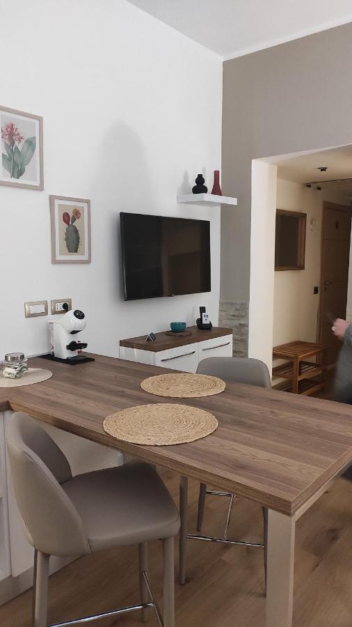 Marina Apartments Καταντζάρο Εξωτερικό φωτογραφία